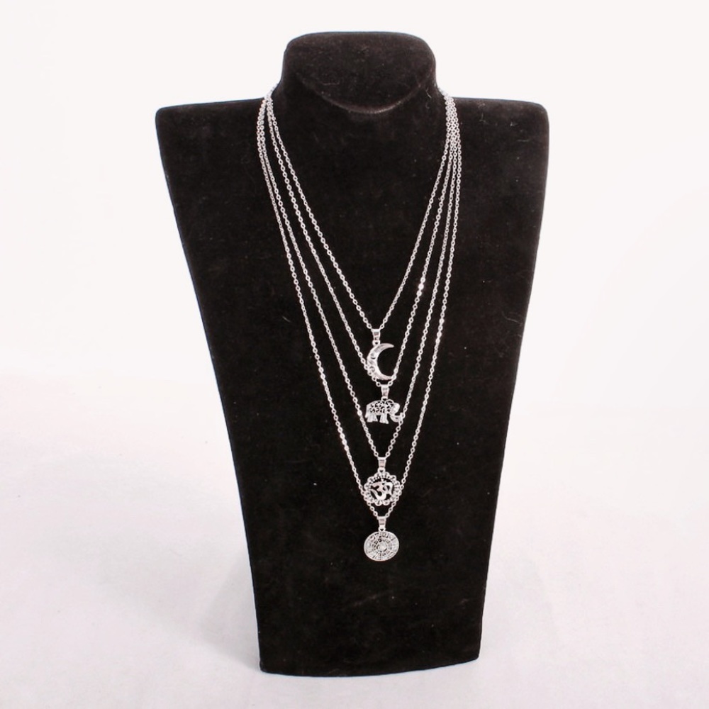 🌙NWT Boho Multi Layer Necklace - Picture 3 of 8